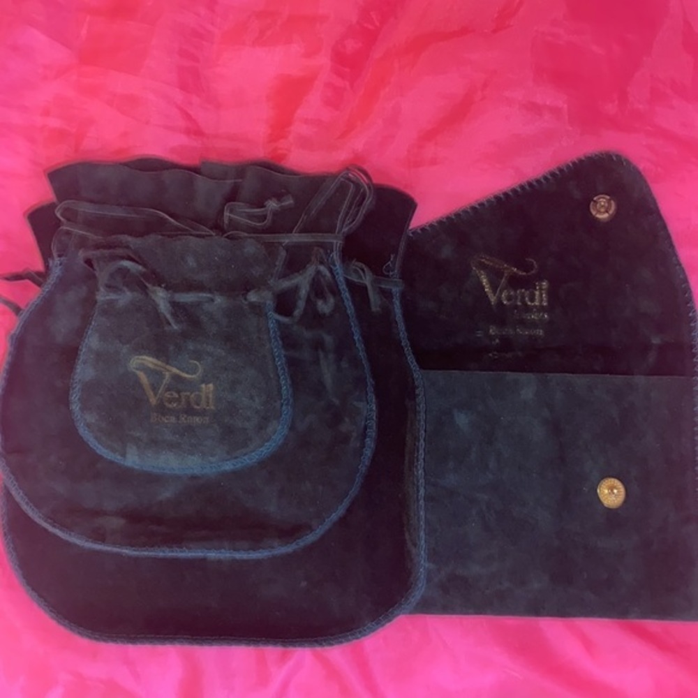 4 Emerald Green Verdi Jewlery soft velvet feel bags luxury designer high end